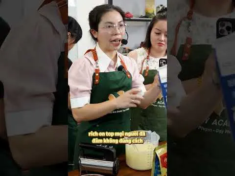 Ảnh xem trước clip mẹo đánh sốt kem trứng không tách nước
