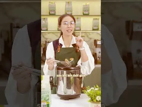 Ảnh xem trước clip hướng dẫn nấu hồng trà sữa đóng chai